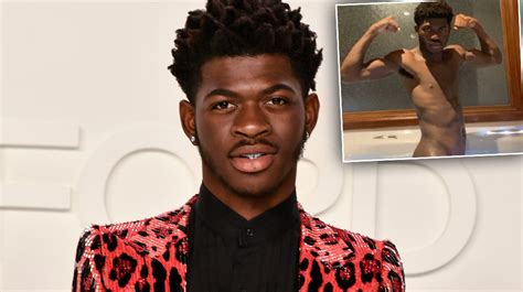 Lil Nas X Posted His Nudes On Twitter .